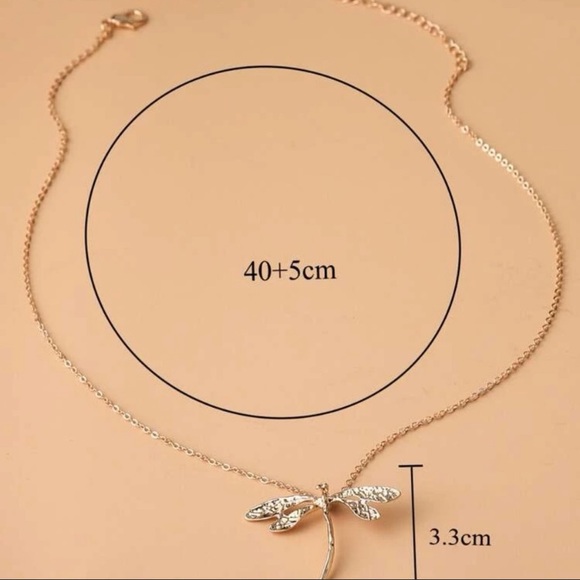 Gold Dragonfly Necklace- NWT - Picture 3 of 4